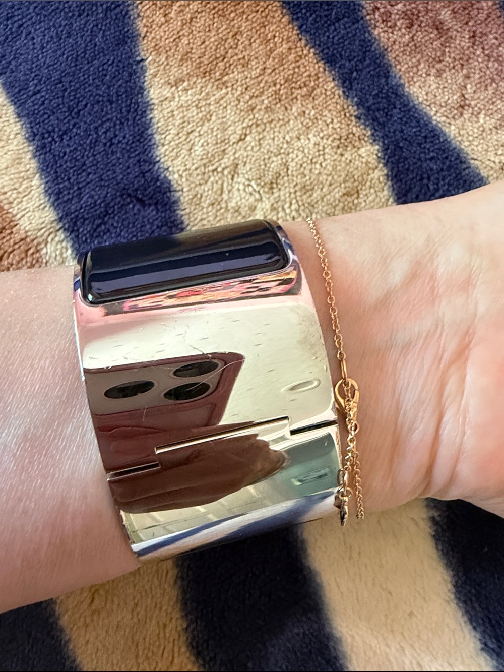 Hermes La Maison Black Enamel and Palladium 'H' Cuff Bracelet - Picture 11 of 14